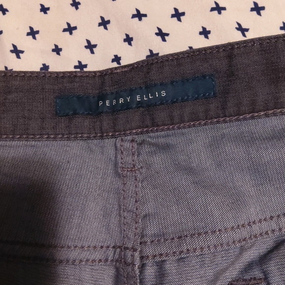 Perry Ellis - Picture 4 of 4